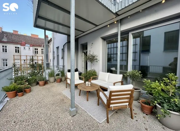 #SQ - ALTBAU: STILVOLLE TERRASSENWOHNUNG IN RUHELAGE!