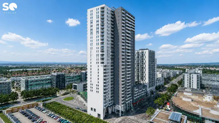 # SQ - HOCH33 - WOHNEN MIT WEITBLICK IM HÖCHSTGELEGENEN WOHNGEBÄUDE WIENS
