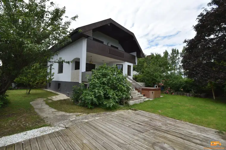 FAMILIENIDYLLE - Einfamilienhaus mit viel Potential in gepflegter Wohnsiedlung - 3D RUNDGANG