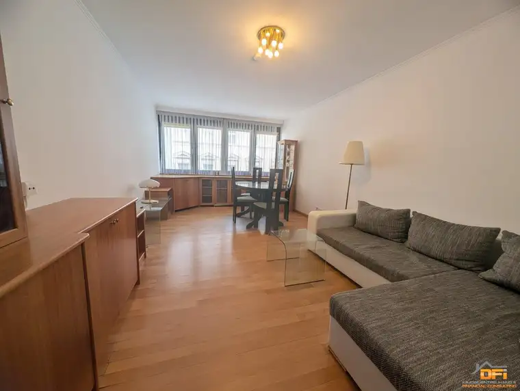 SERVITENVIERTEL: Gut geschnittene 2-Zimmer Wohnung in zentraler Wohnlage nahe Donaukanal und Palais Liechtenstein