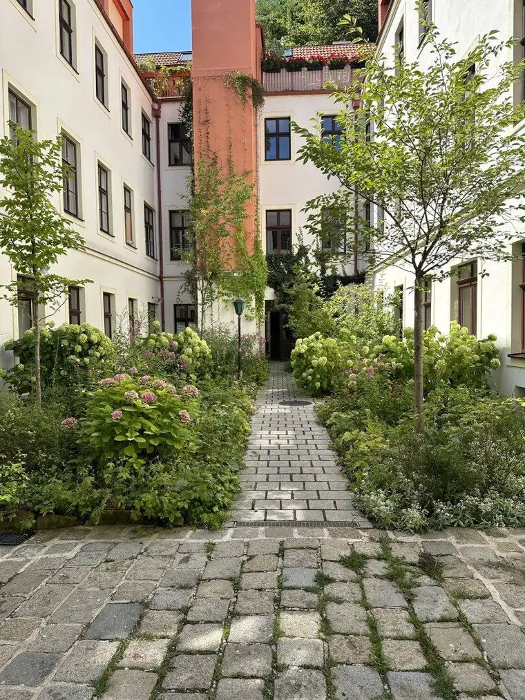 9., Superchance: Einzigartige Gelegenheit- großzügige 140m² Biedermeierwohnung in absoluter Bestlage