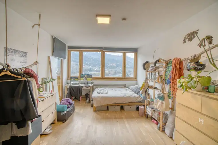 Traumhafte 4-Zimmer-Dachgeschosswohnung in Innsbruck – Perfekte Kapitalanlage für Anleger