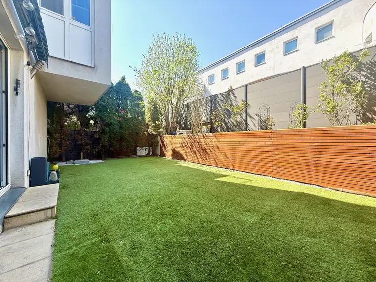 Maisonette I ca. 99m² Garten I ca. 56m² große Wohnküche I hauseigene Tiefgarage I Lage in einer ruhigen Einbahnstraße 