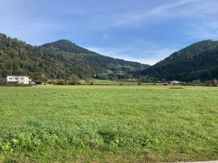 Sonnige Baugründe in Ruhelage und doch zentral im Herzen Kärntens