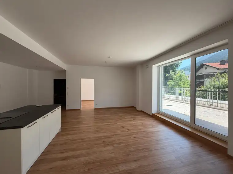 Neuwertige 3 Zimmer Wohnung mit großer Südterrasse in Pfaffenhofen
