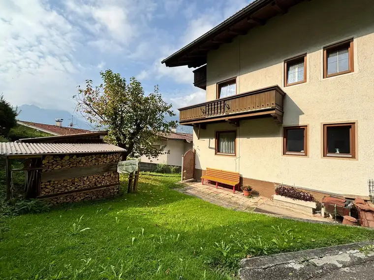 Hart im Zillertal- Haus am Waldrand mit Aussicht und Gestaltungspotenzial