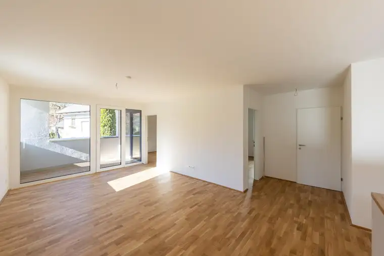 Helle 3-Zimmer Hochparterre-Wohnung mit Loggia zur Miete! (Top W09)