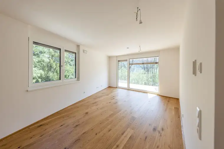 Hochwertige 3-Zimmer Neubau-Wohnung mit Balkon (W05)