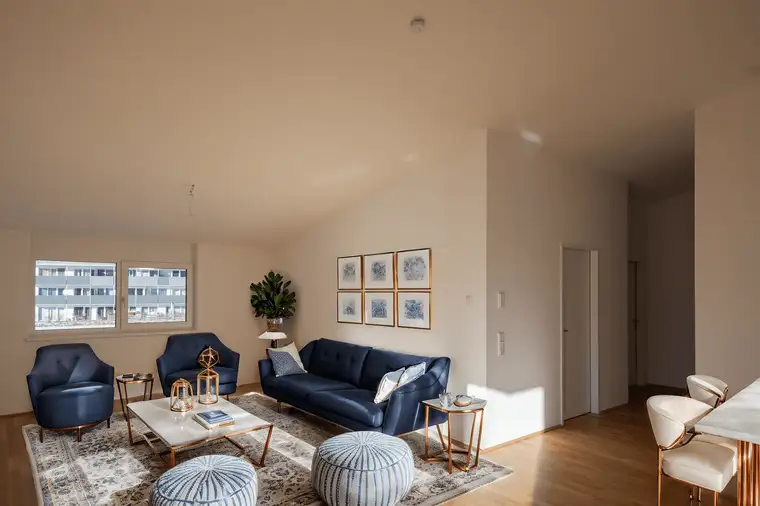 Hochwertige 3-Zimmer Dachgeschosswohnung (AW08)