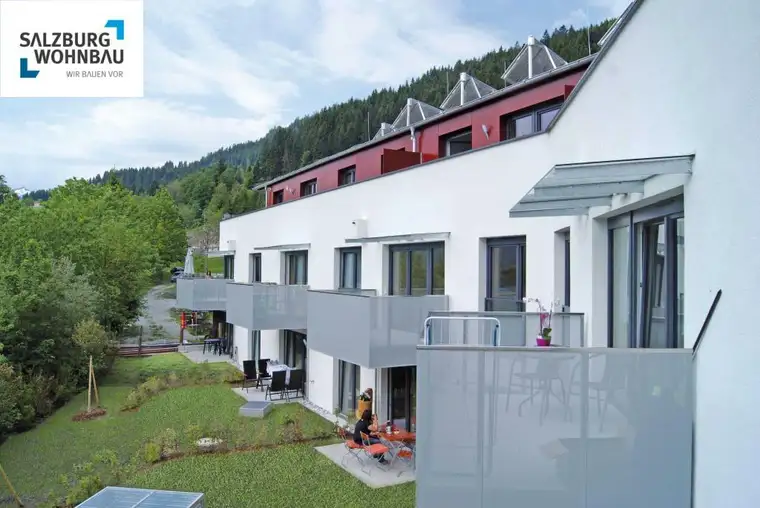 Gemütliche, geförderte 3-Zimmerwohnung mit Terrasse und Parkplätzen! Mit hoher Wohnbeihilfe
