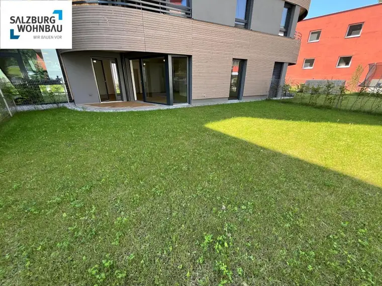 Bahnhofsnähe &amp; Wohnbauförderung: Neubauwohnung mit großem Garten in Golling!