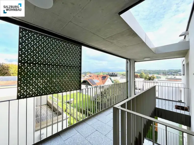 ENTSCHLEUNIGUNGSORT! Behagliche, großzügige 3-Zimmerwohnung mit Balkon und 2 Tiefgaragenplätze in Seekirchen!