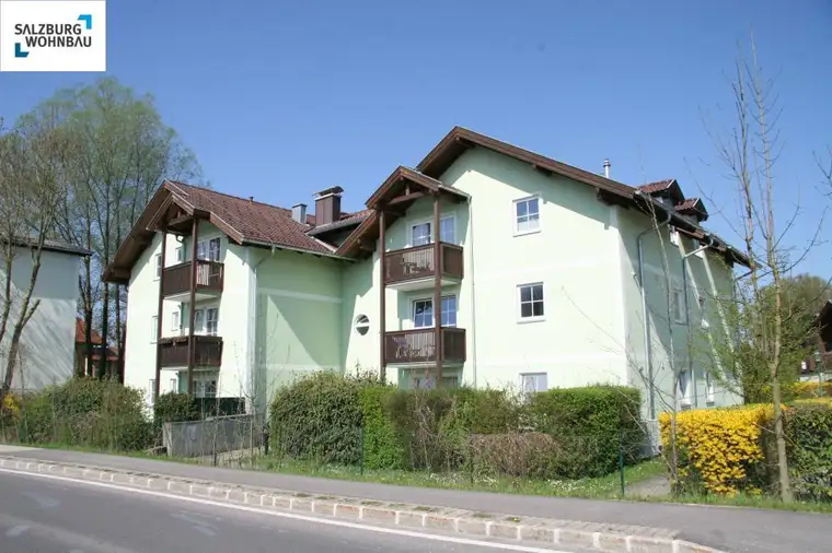 Heimelige, geförderte 3-Zimmer Dachgeschoßwohnung in Bürmoos! 
Mit hoher Wohnbeihilfe oder Mietzinsminderung