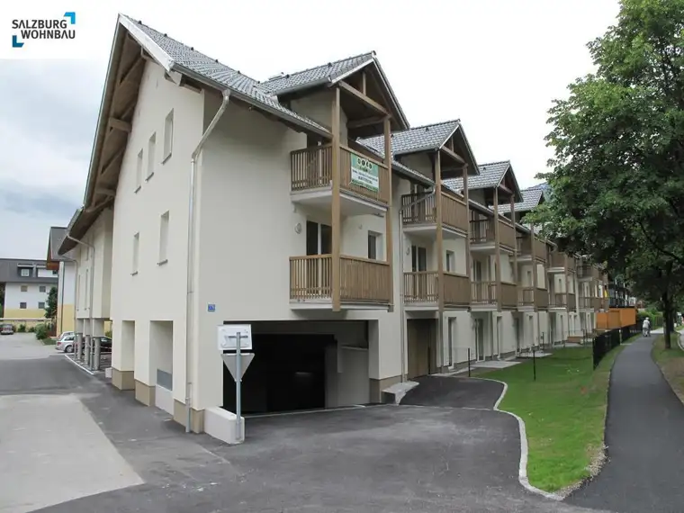 Carportplatz in Golling ab 1.9.2025 zu vermieten!
