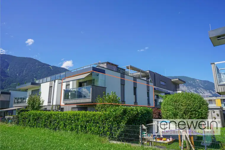 ELEGANTE 3-4 - ZIMMER WOHNUNG MIT SONNIGEM BALKON