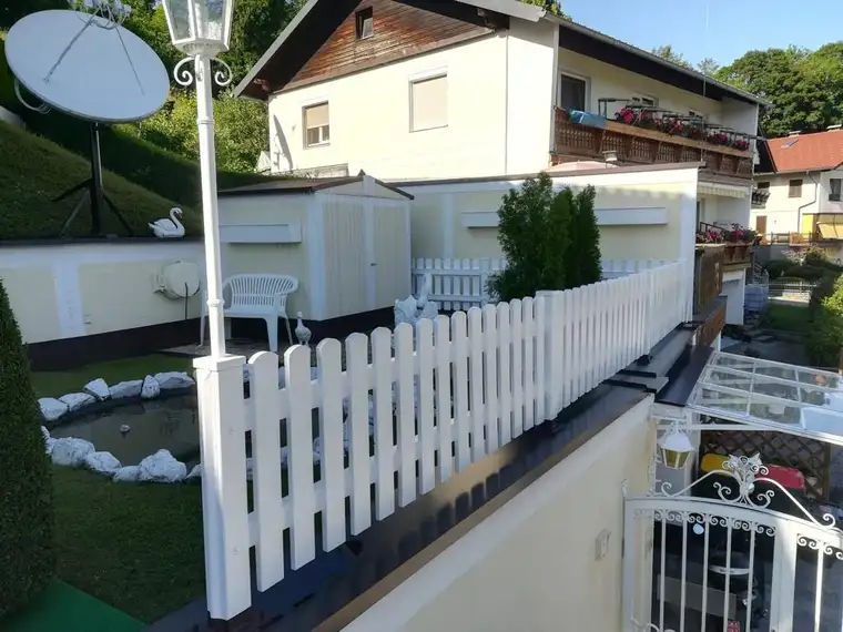 Gepflegtes Haus mit 3 Wohnungen in absoluter Ruhelage in Gmunden!