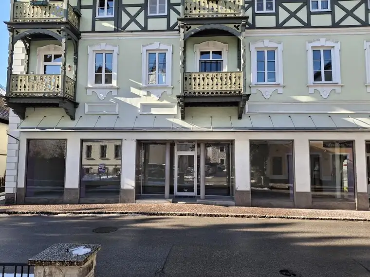 Mietobjekt: Großzügiges Geschäftslokal mit sehr guter Frequenzlage!