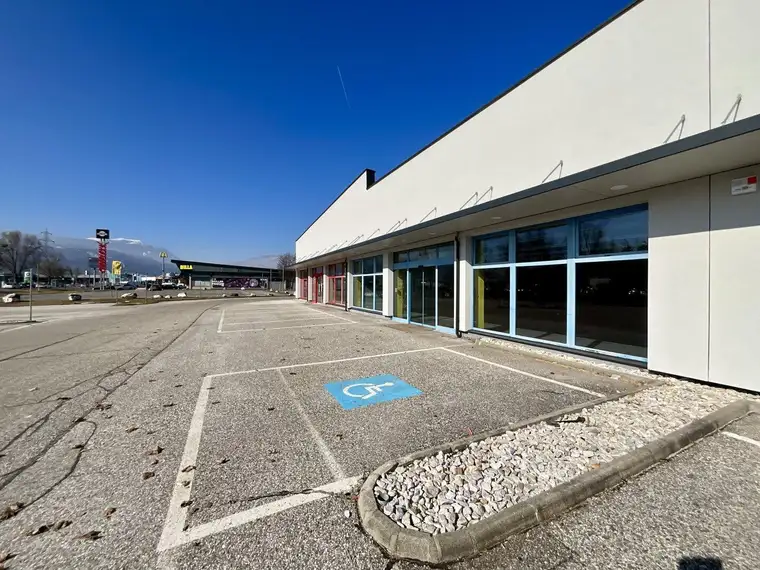 UNTERNEHMER AUFGEPASST! REPRÄSENTATIVE GESCHÄFTSFLÄCHE (562 m²) IM GUT FREQUENTIERTEN VILLACHER GEWERBEGEBIET "MARIA-GAILER-STRASSE"