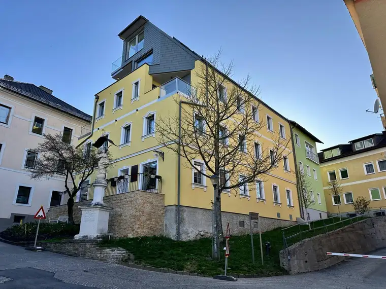 STILVOLL UND SOUVERÄN ARBEITEN