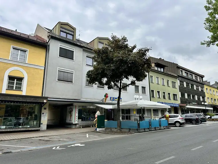 VIELSEITIG NUTZBARE BÜRORÄUMLICHKEITEN MITTEN IM ZENTRUM VON SPITTAL AN DER DRAU!