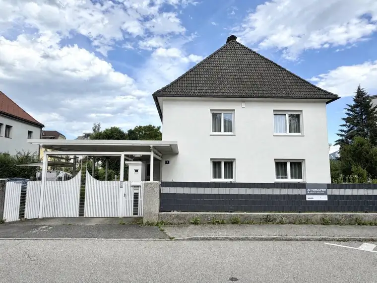 GROSSZÜGIGER FAMILIENTRAUM IM HERZEN VILLACHS MIT POOL, SAUNA &amp; GARTEN!