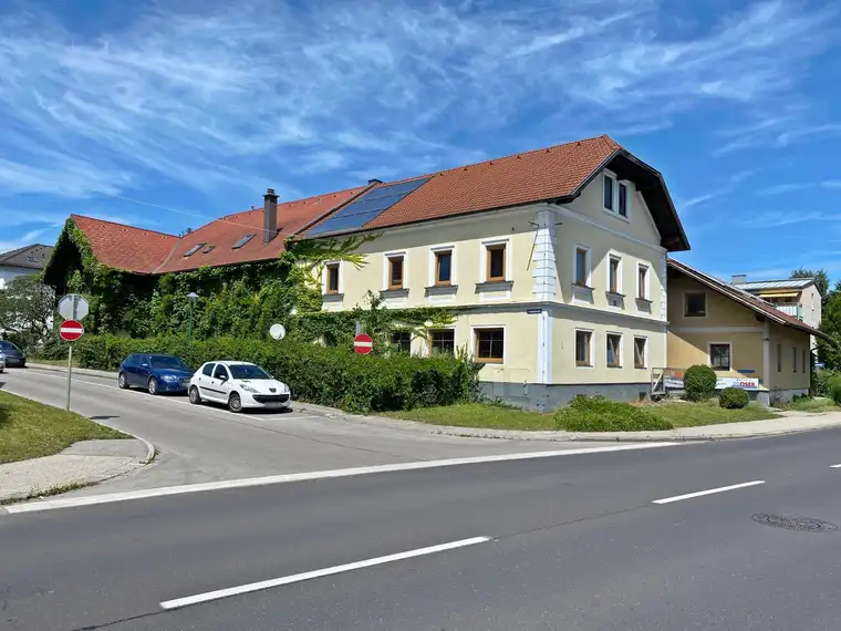 Außergewöhnliches Wohn- und Geschäftshaus!
