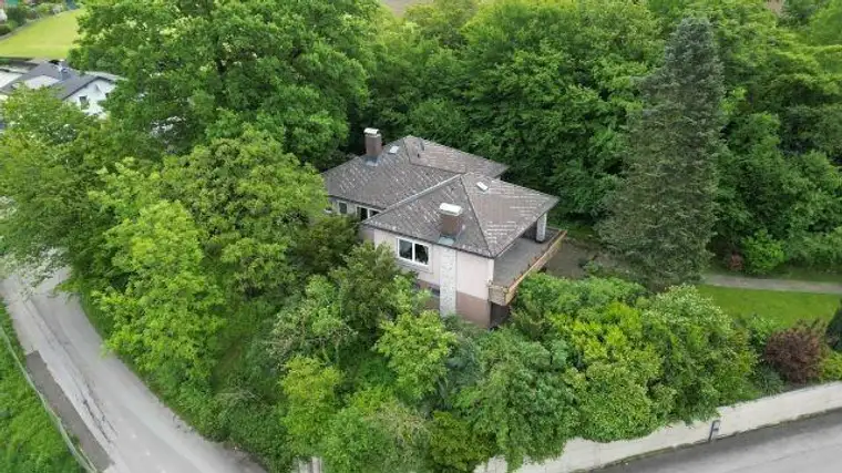 Bungalow - Aussichtslage - großes Grundstück