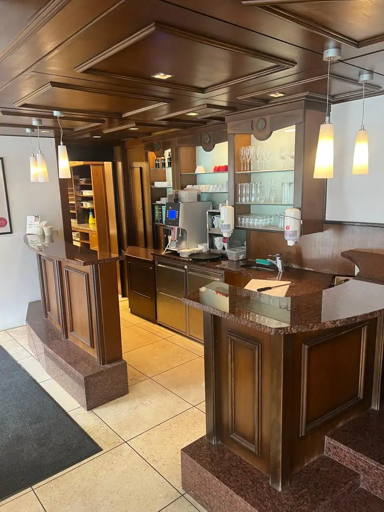Sehr schönes Cafe/Bäckerei/Bistro - keine Ablöse - Ortszentrum