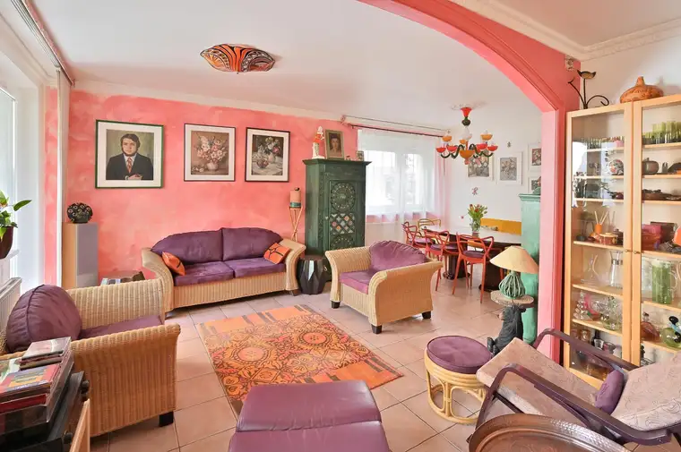 Aparte 5 Zimmer Neubauwohnung