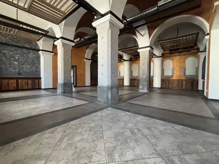 Historisches Ambiente, moderne Möglichkeiten – jetzt mit fairer STAFFELMIETE mieten!