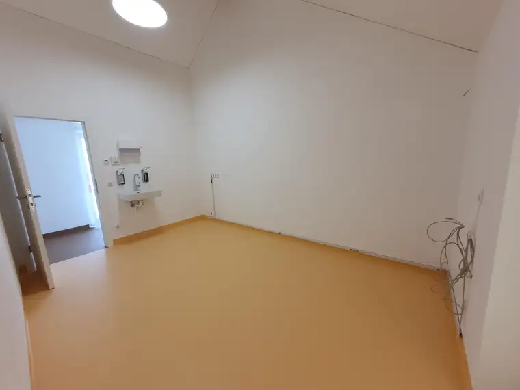 Raum 3 Behandlungsraum/Praxisraum/Büro4073 Wilhering - Reith
