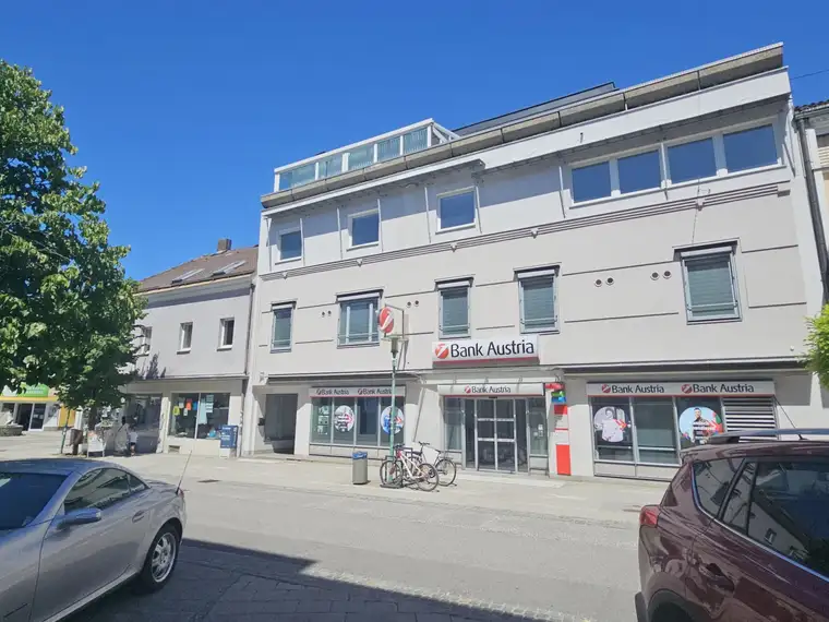 Wohn-/ Büro-/ Geschäftshaus in 4050 Traun