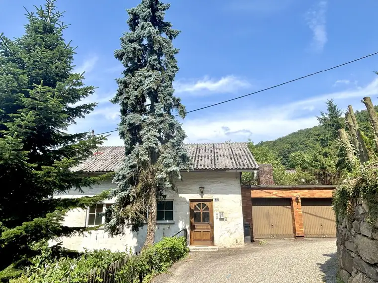 Haus auch für Anleger geeignet - aufgrund zwei Wohneinheiten mit separatem Eingang!
