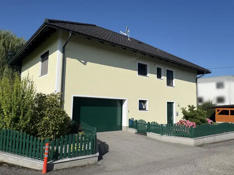 Einziehen und Loswohnen! Charmantes Einfamilienhaus in ruhiger Siedlungslage