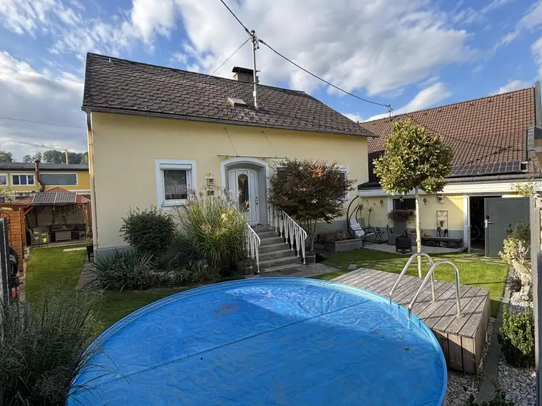 Historisches Flair, moderne Wohnqualität – bezugsfertiges Einfamilienhaus