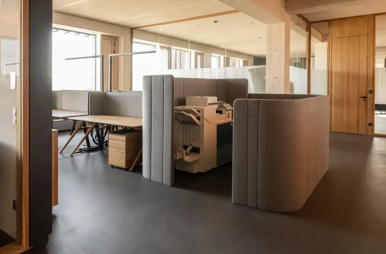 Repräsentatives Büro mit hochwertiger Ausstattung und vielen Extras