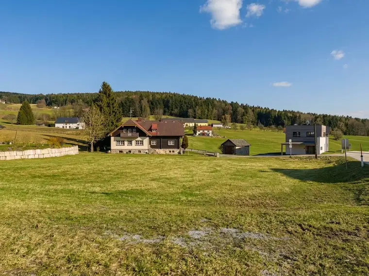 Sonniges Baugrundstück im Naturparadies Böhmerwald