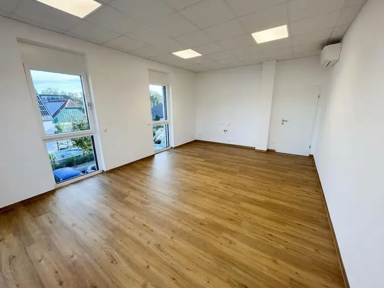 Einzelraum TOP 1-1 Raum 1 für Praxis/Therapie/Büro Multifunktionshaus