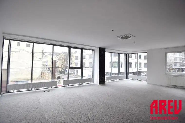 IDEALE BÜROFLÄCHE IM ZENTRUM ANMIETEN - DAMETZSTRASSE - B2B