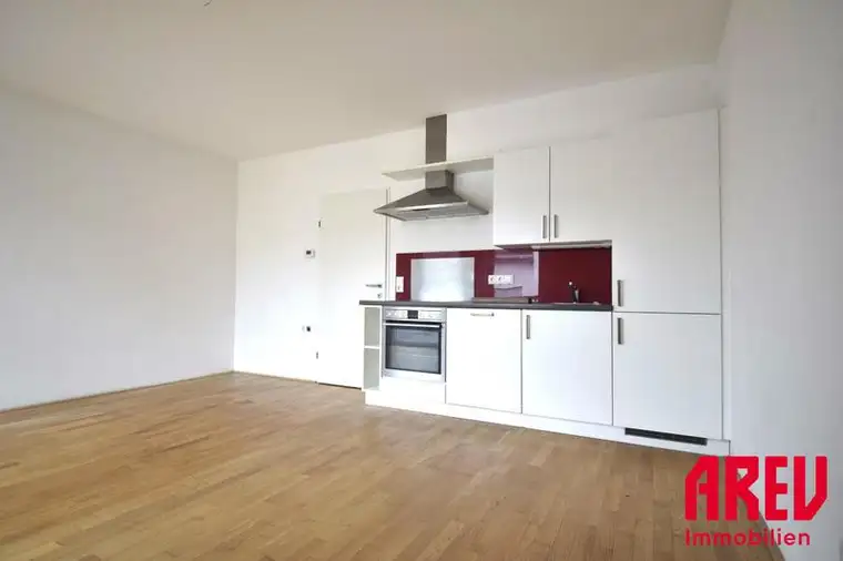  FEINE 1 ZIMMERWOHNUNG IN ASCHACH - TOP 11