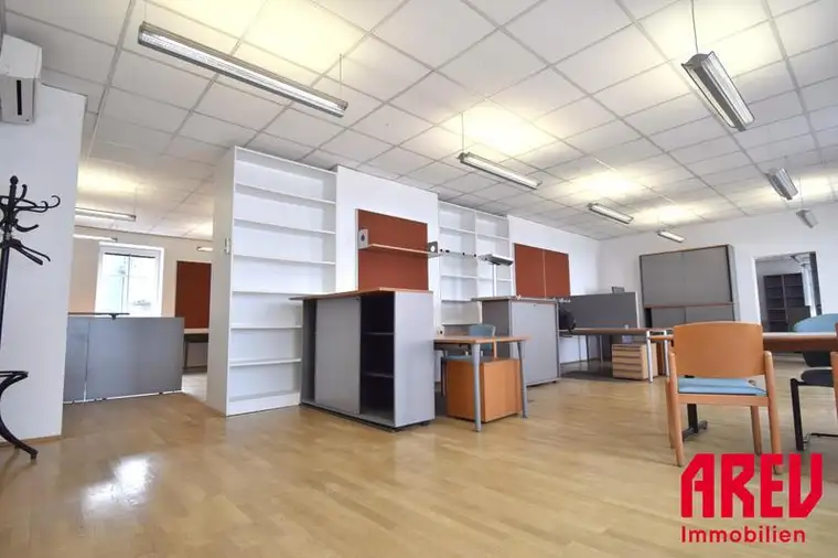 UMZUGSMONAT GRATIS - ARBEITEN IN URFAHR - B06