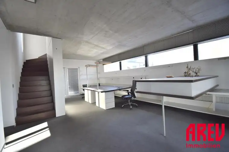 NUTZEN SIE IHRE CHANCE - MEHRZWECKHAUS IN LINZ 