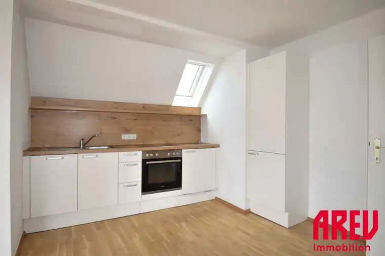 GROSSARTIGE 1 ZIMMERWOHNUNG NAHE DEM WASSERWALD - TOP 02