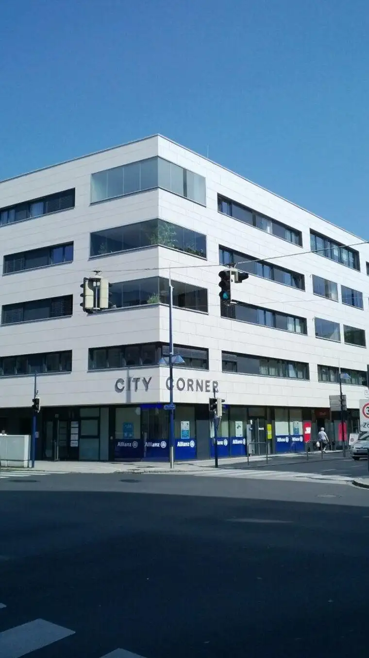 Schöne Wohnung mit großer Loggia