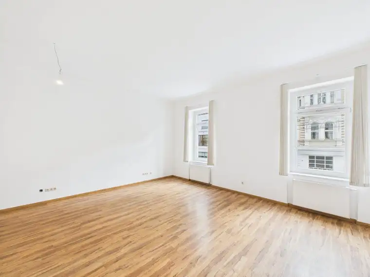 WGs aufgepasst - Geräumige großzügige Zimmer-Wohnung in zentraler Lage in Linz ab sofort zu vermieten