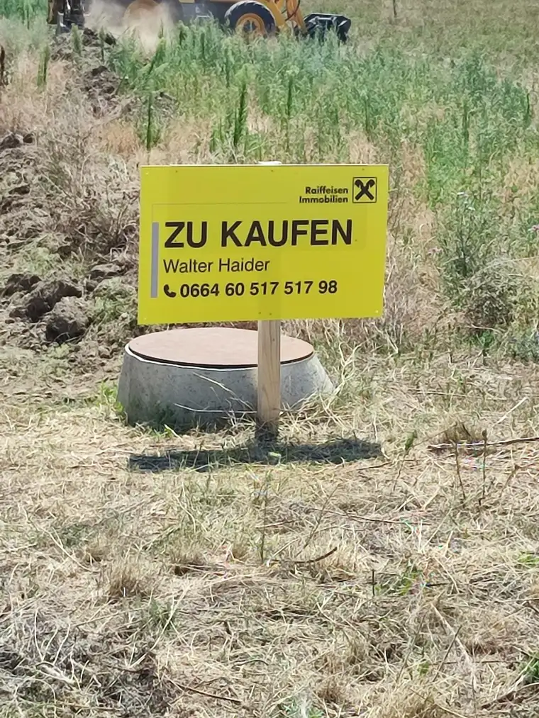 4 kleine Grundstücke am Stadtrand !