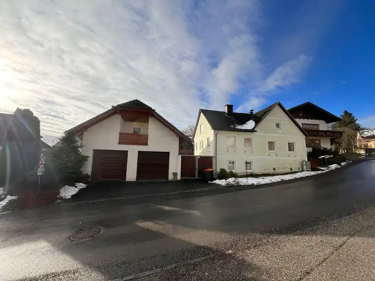 Preis reduziert: Großes Markthaus mit sehr viel Nutzfläche in Nussendorf bei Artstetten!