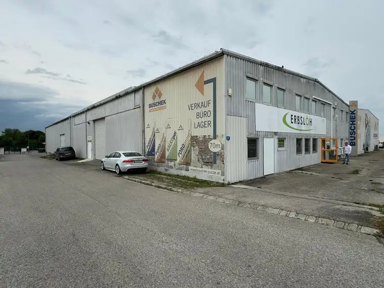 Büro mit Lagermöglichkeit
