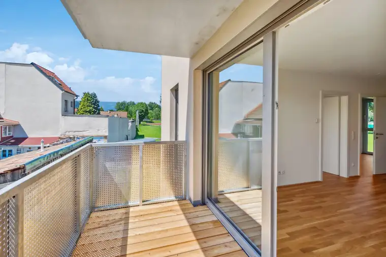 Erstklassiger Wohntraum in Ternitz – 3-Zimmer-Neubauwohnung mit Balkon und Garten