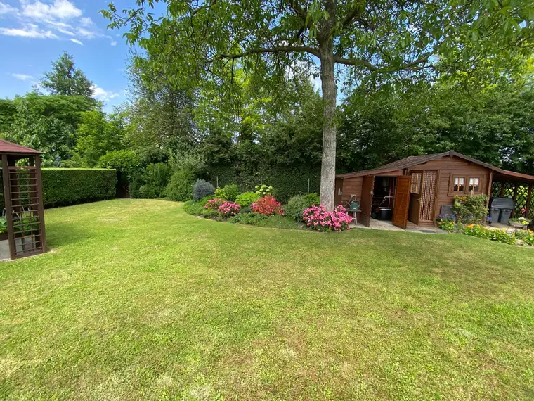AUF DER SUCHE NACH IHREM TRAUMGRUNDSTÜCK OHNE BAUZWANG MIT ZUGANG ZUM MÜHLKAMP SAMT PAVILLON &amp; GARTENHAUS UND KLEINEM STEG